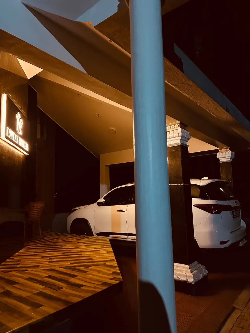Gallery 04