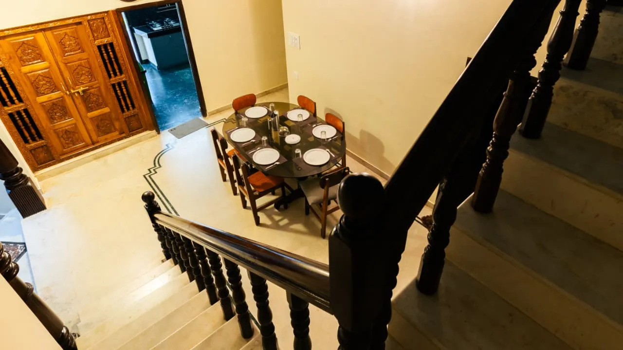 Villa Dinning Hall