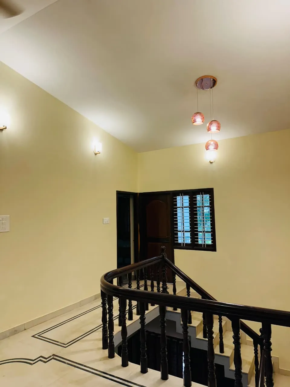 Villa First Floor Stairs